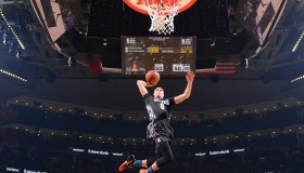 澳门威尼斯人娱乐城-东契奇纪录被限高令扼杀？篮网争议再起，NBA新规遭炮轰